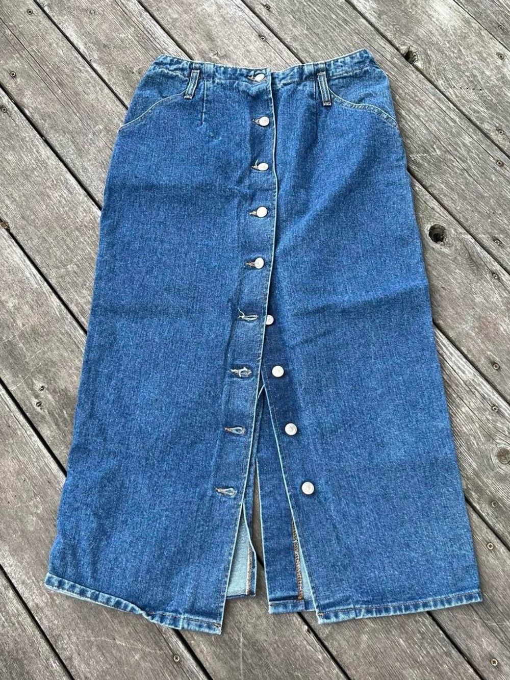 Vivaldi Jeanswear blue button-front denim midi skirt